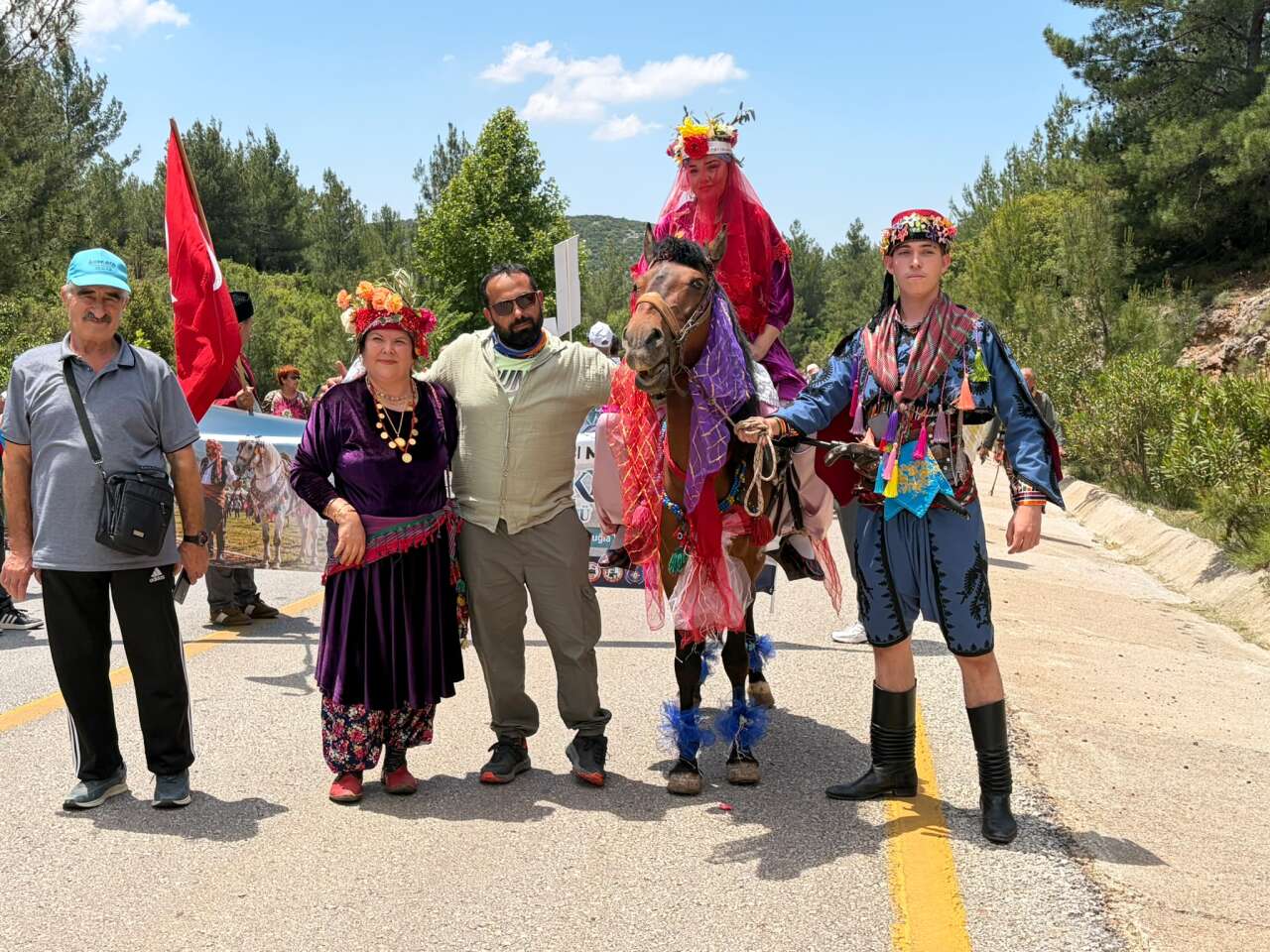 Yörük Türkmen Toyu, Coşkulu Yörük Göçüyle Başladı 4